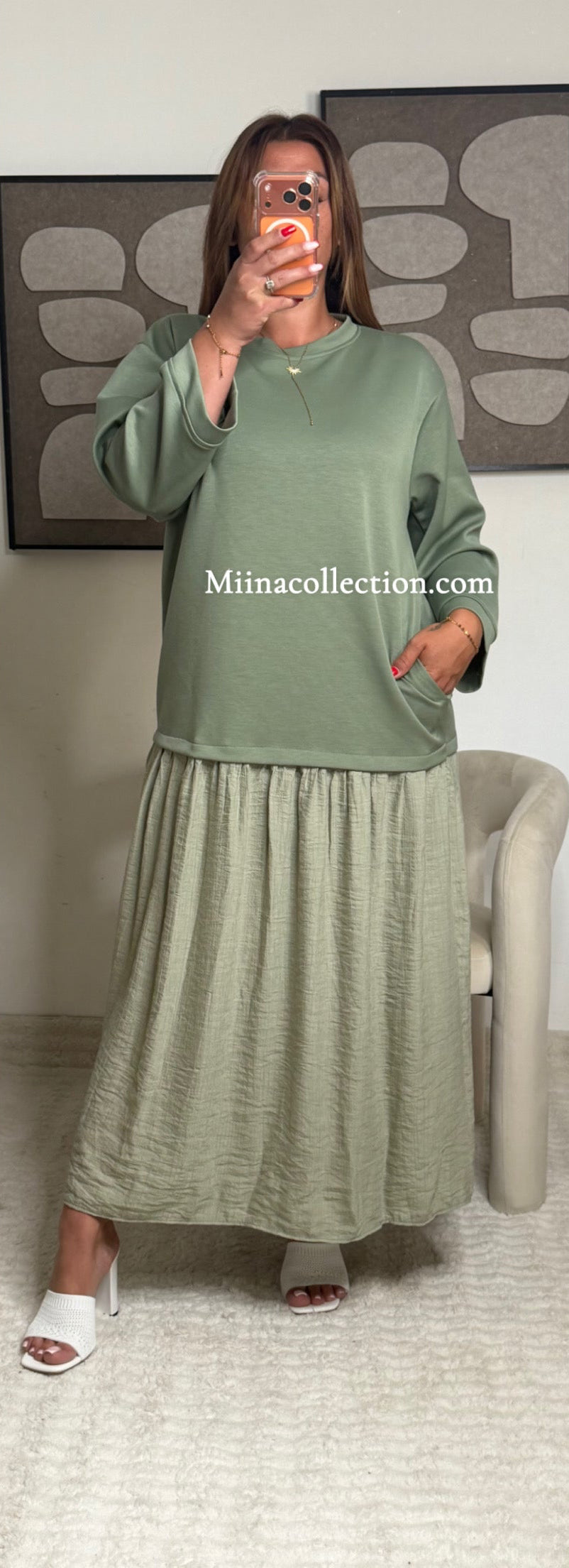 Robe Majah Kaki
